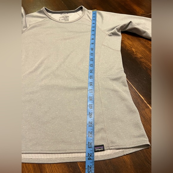 Patagonia Women’s Capilene Midweight Crew Baselayer Top Sz S Gray FTGX Polartec - Picture 12 of 14